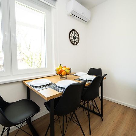 Bright 2Bdr Apartment With Balcony - Free Parking Сараево Экстерьер фото