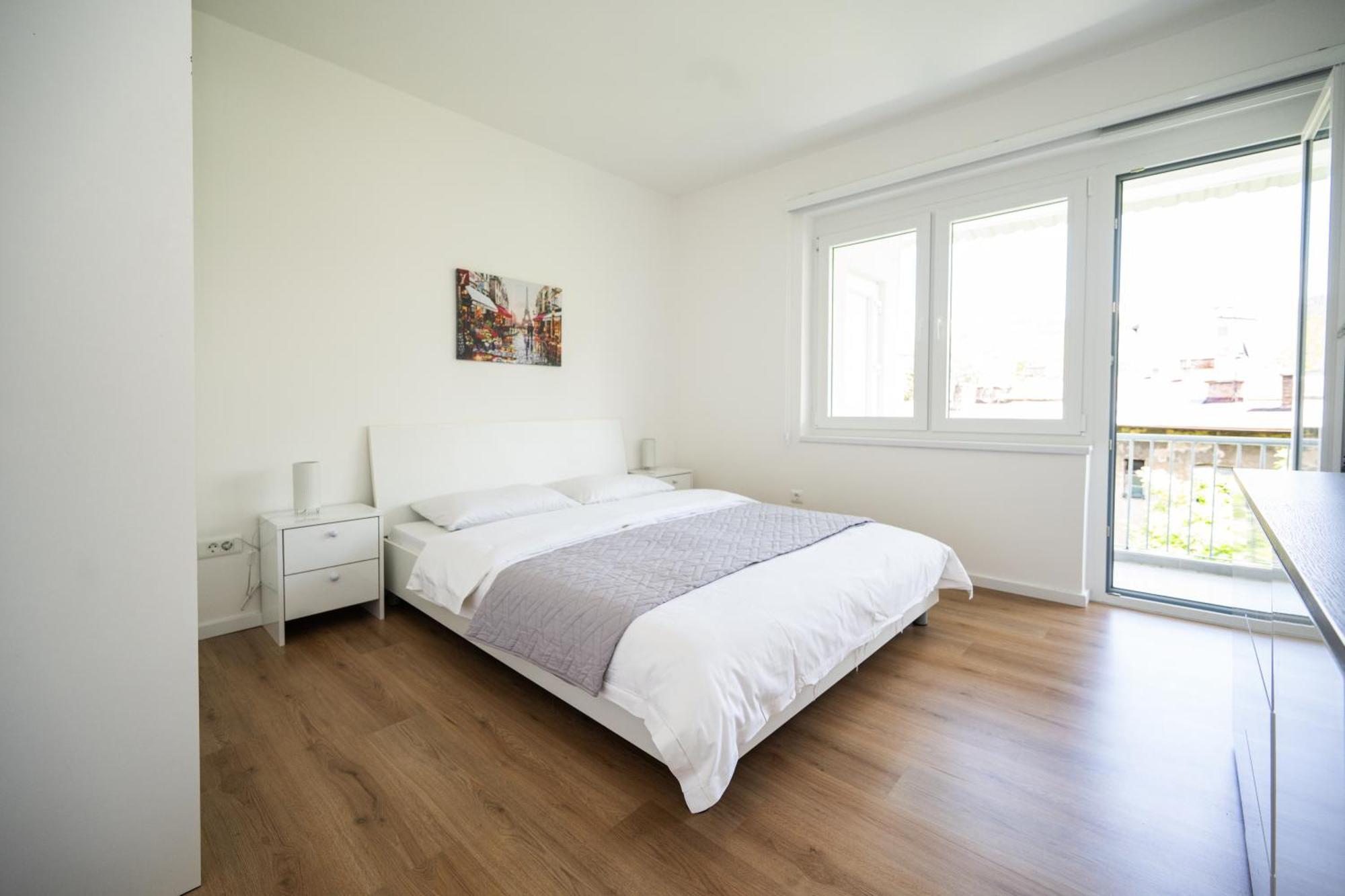 Bright 2Bdr Apartment With Balcony - Free Parking Сараево Экстерьер фото