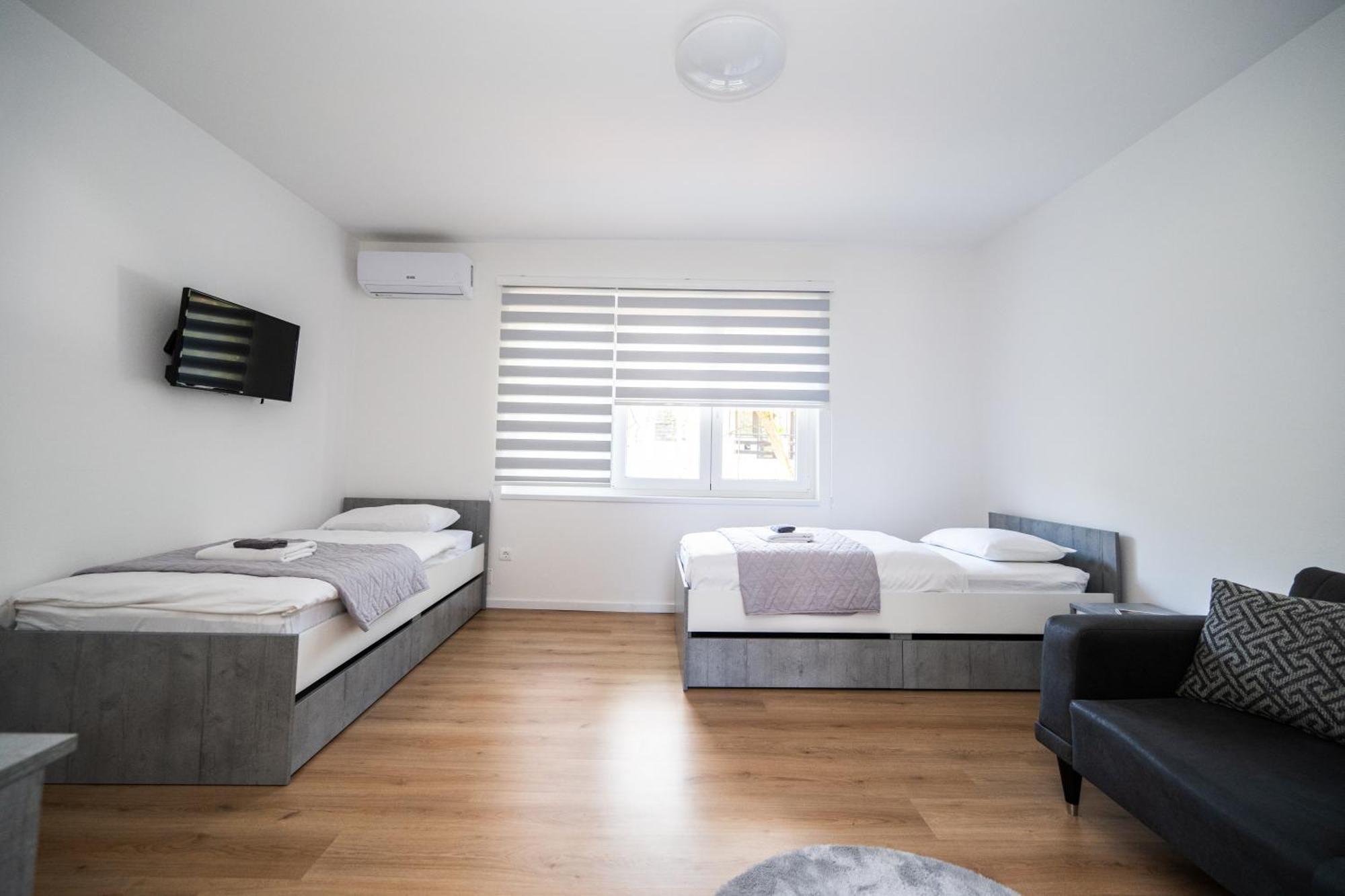 Bright 2Bdr Apartment With Balcony - Free Parking Сараево Экстерьер фото