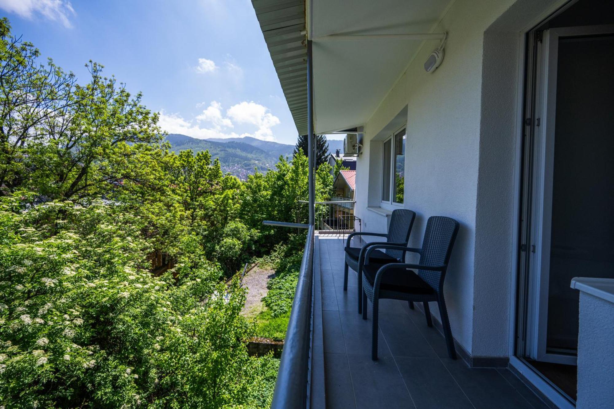 Bright 2Bdr Apartment With Balcony - Free Parking Сараево Экстерьер фото